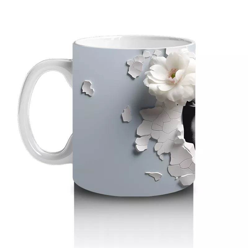 Beyaz Çiçekler Arasında Sarı Gözlü Baykuş – Baskılı Kahve Kupası - 2