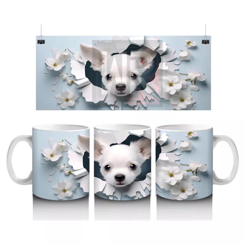 Beyaz Çiçekler Arasında Şirin Chihuahua – Baskılı Kahve Kupası