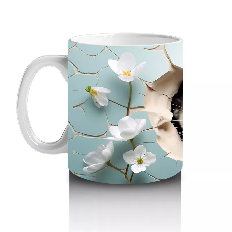 Beyaz Çiçekler Önünde Şirin Su Samuru – Baskılı Kahve Kupası - 2