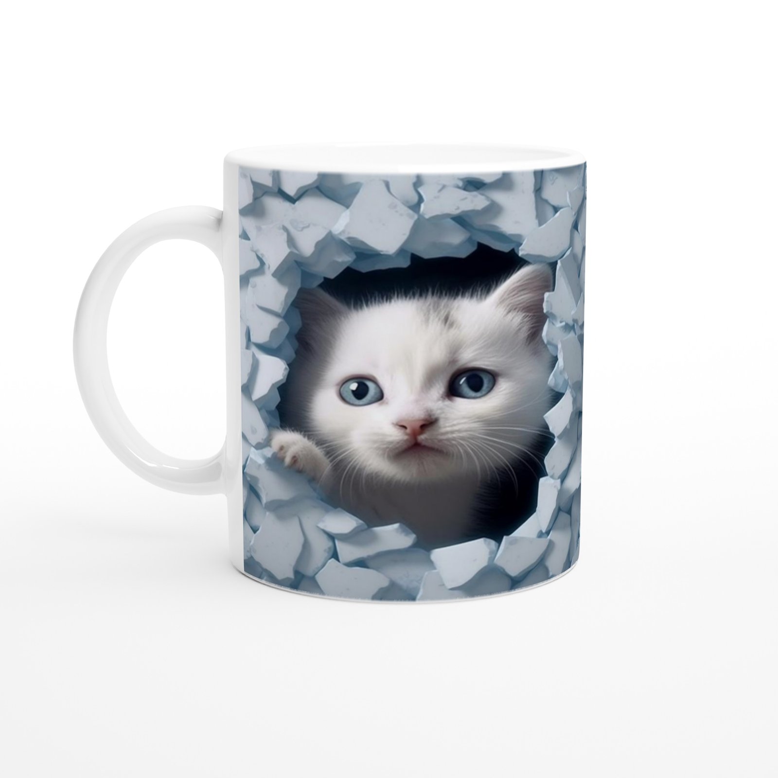 Çatlak Duvardan Bakan Mavi Gözlü Yavru Kediler Temalı Baskılı Kupa Bardak