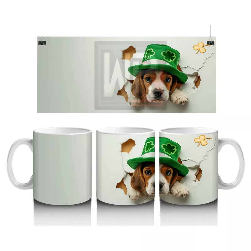 Dört Yapraklı Yonca Şapkasıyla Sevimli Köpek – Baskılı Kahve Kupası