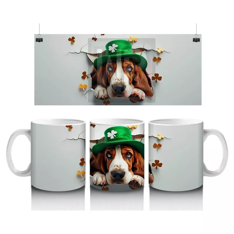 Dört Yapraklı Yoncalar İçinde Şapkalı Köpek – Baskılı Kahve Kupası