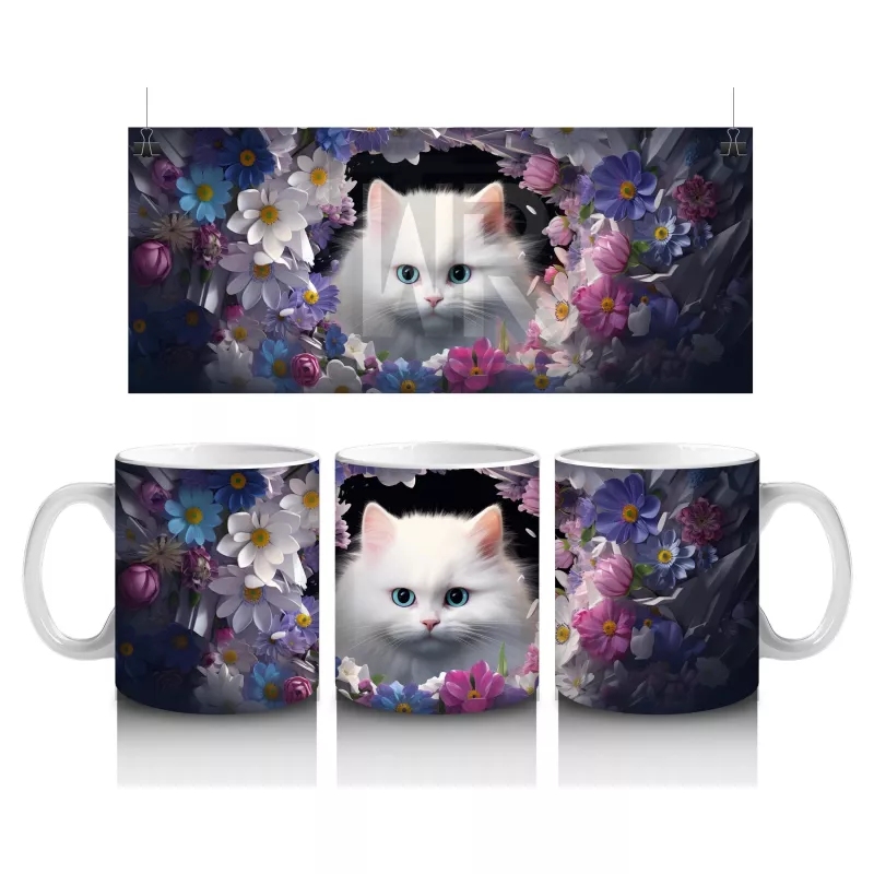 Gecede Parlayan Gözleriyle Tatlı Kedi – Baskılı Kahve Kupası