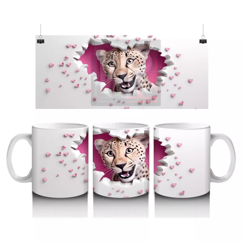 Kalpli Duvar Önünde Leopar – Baskılı Kahve Kupası