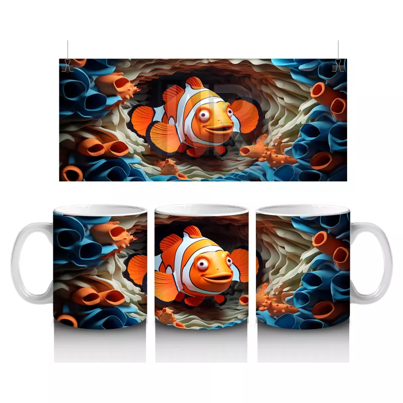 Mercanlar Arasında Yüzen Neşeli Palyaço Balığı – Baskılı Kahve Kupası