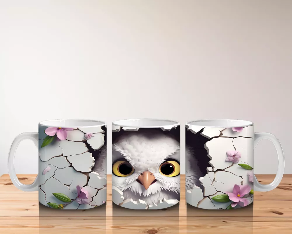 Mor Çiçekler Arasında Bakan Sarı Gözlü Baykuş – Baskılı Kahve Kupası - 5