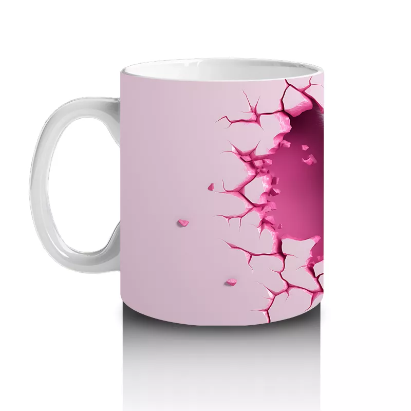 Pembe Arka Planlı Çatlak Zeminden Bakan Sevimli Lama - Baskılı kahve kupası - 2