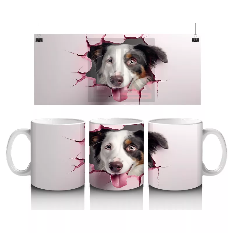 Pembe Kurdeleyle Süslenmiş Duvar Arasında Avustralyan Çoban Köpeği - Baskılı kahve kupası