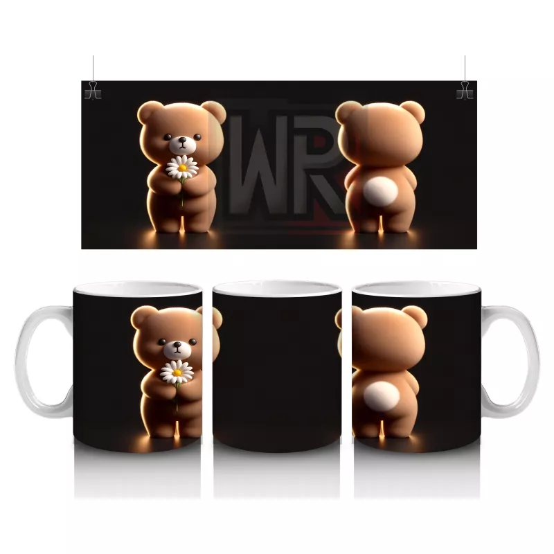 Podyum Işığında Tek Başına Oyuncak Ayı – Baskılı Kahve Kupası