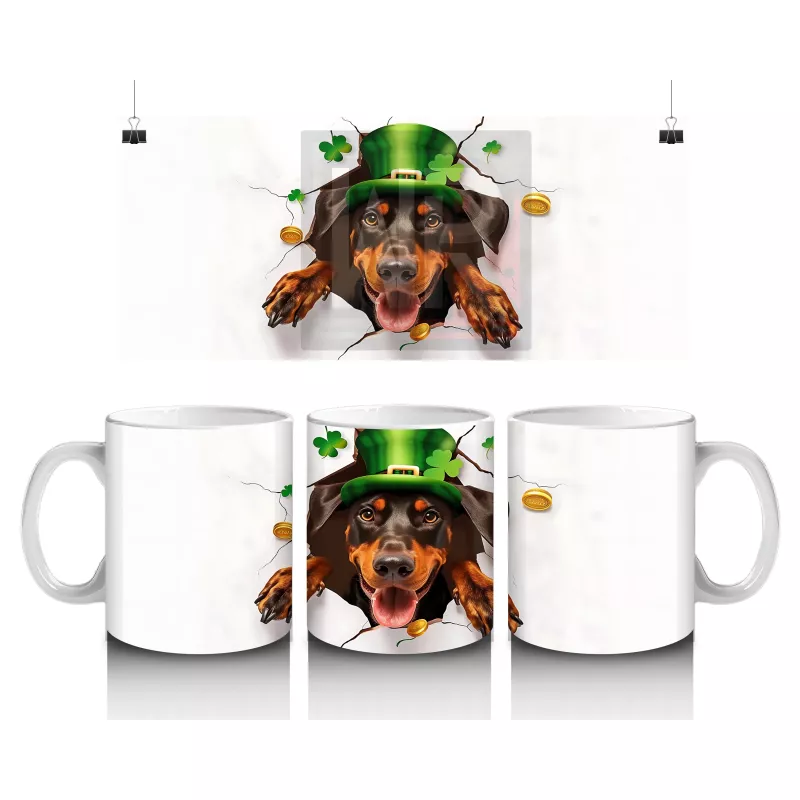 Şapkalı Doberman ve Dört Yapraklı Yoncalar – Baskılı Kahve Kupası