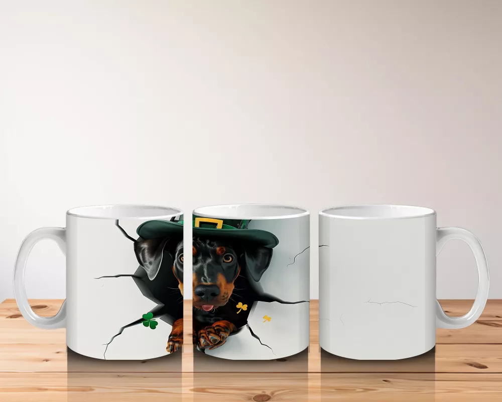 St. Patrick Şapkalı Çatlak Duvardan Bakan Dachshund – Baskılı Kahve Kupası - 5