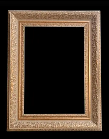 Saray Serisi: Krem-Altın Kabartma Desenli Gerçek Camlı Belge Çerçevesi