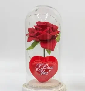 I Love You Yazılı Kalpli ve Işıklı Kırmızı Gül Cam Fanus - Romantik Hediye