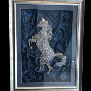 Prestige Edition: Gümüş Antik Çerçeveli Rölyef Sanatı - Şahlanan At