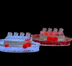 Batmayan Gemi Anahtarlık